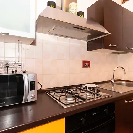 Colourful & Cozy Cenisia