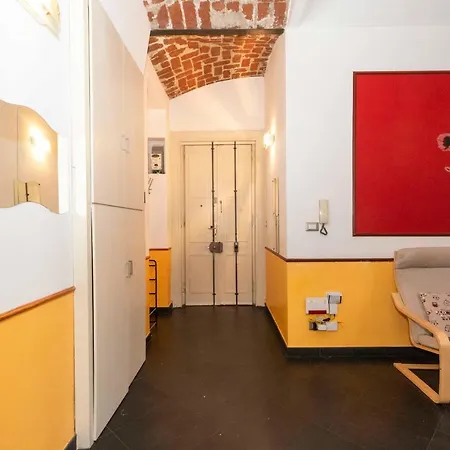 Colourful & Cozy Cenisia Turin